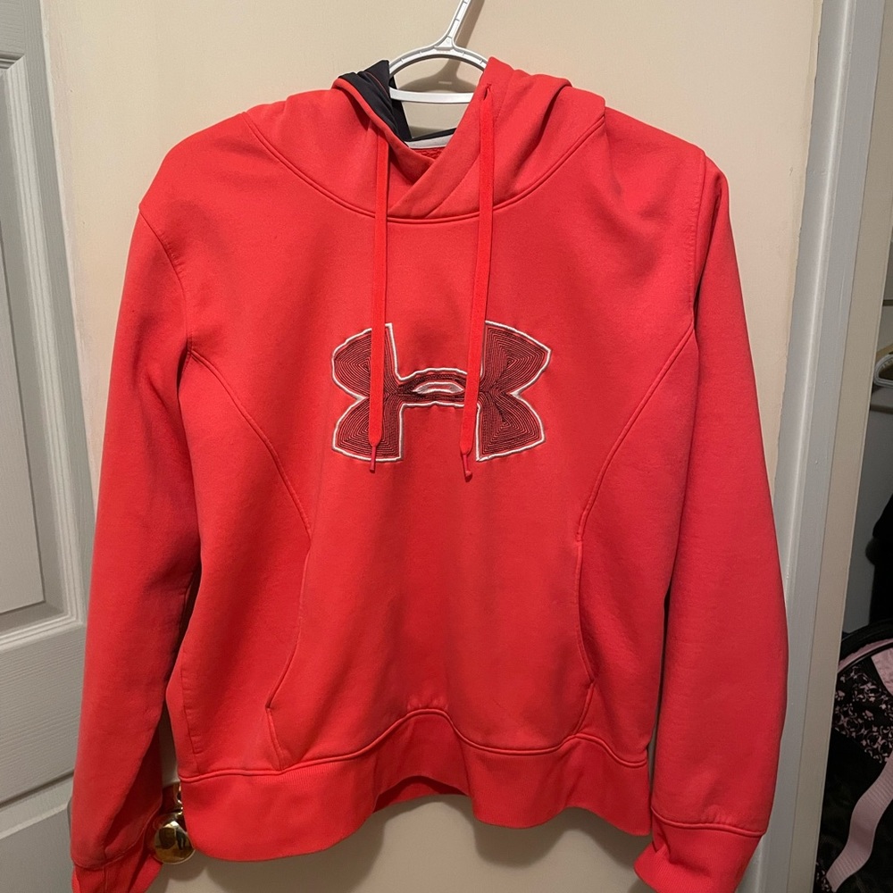 Under Armour hoodie, pink, size large, fitted, great condition